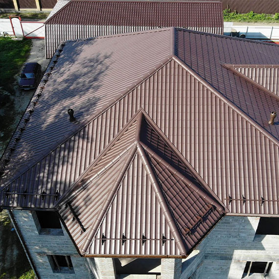 Монтаж сложной крыши и кровли в Гурьевске и Кемеровской области